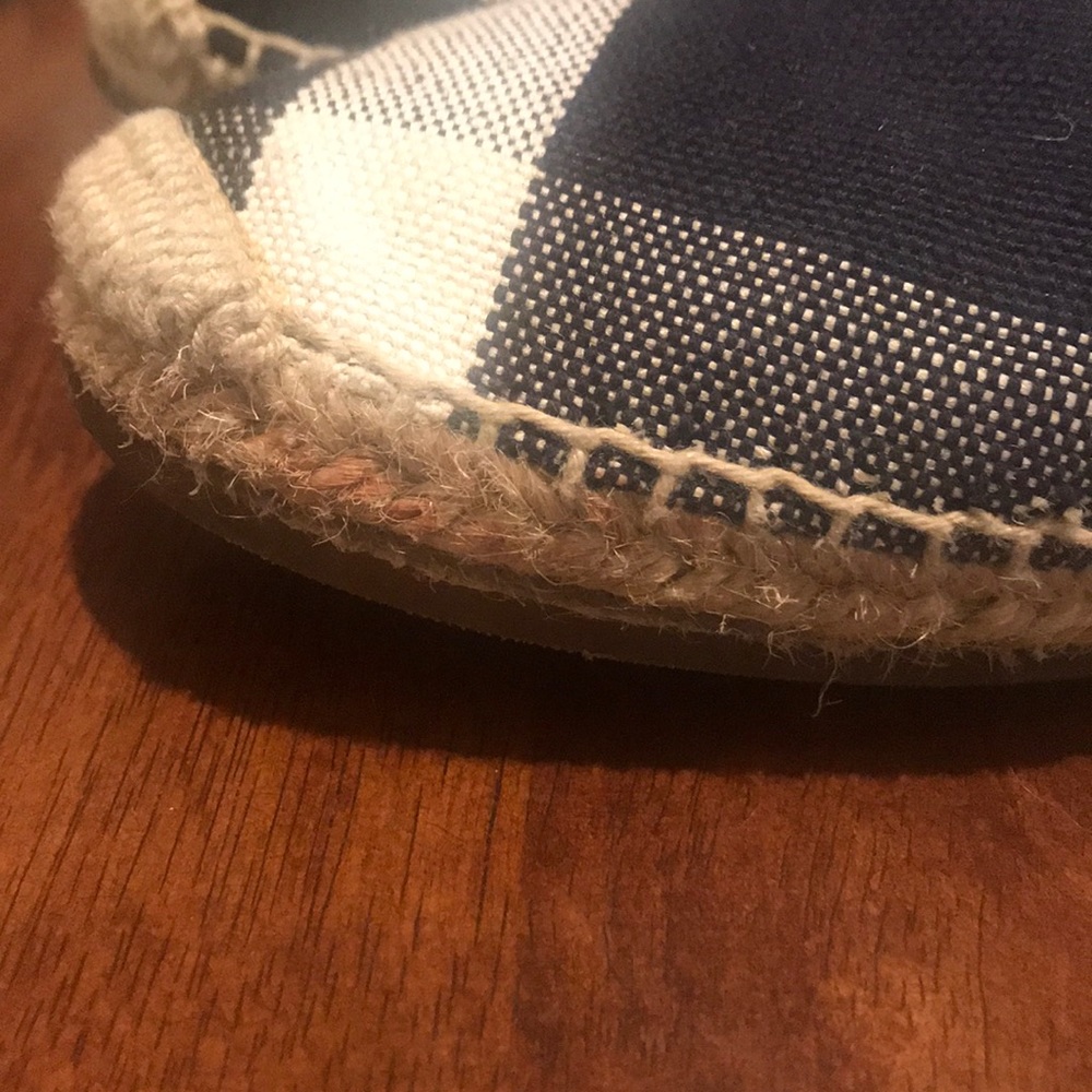 Espadrilles - Picture 3 of 8